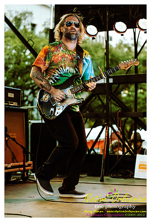 anders_osborne_harvest_lafayette_sq_jm_100312_006