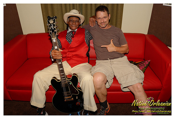 little_freddie_king_living _room_studio_jm_052014_005