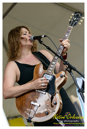 dayna_kurtz_jazz_fest_jm_050312_002