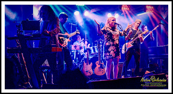 darcy_malone_and_the_tangle_tipitinas_jm_102315_006