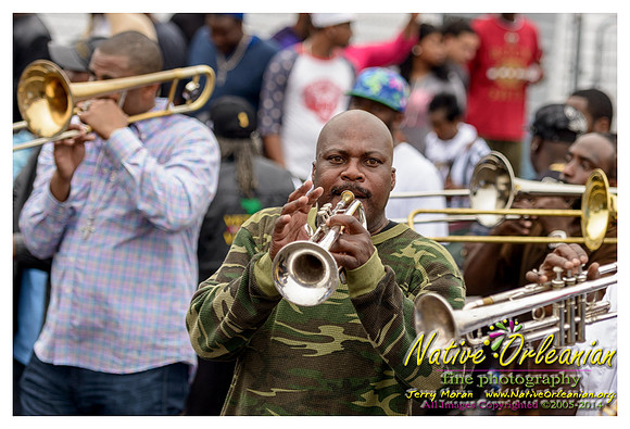 treme_sidewalk_steppers_20th_anniversary_second_line_jm_nofp_020214_009