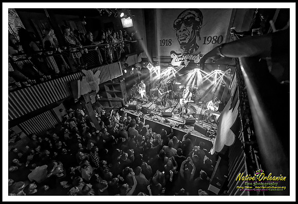 the_revivalists_tipitinas_jm_112215_009