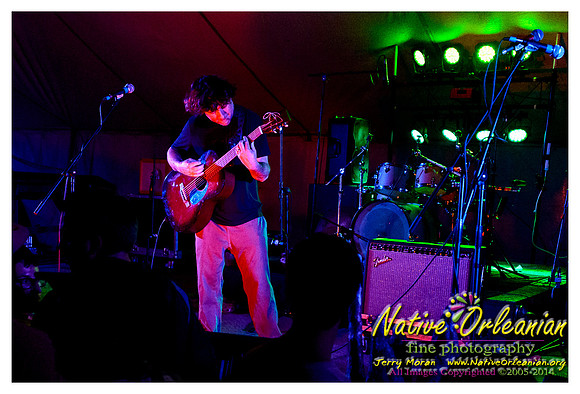 keller_williams_tbois_blues_fest_jm_040414_001
