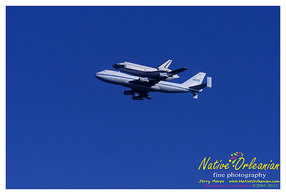 space_shuttle_endeavor_fly_over_jm_091912_002