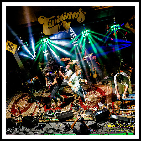 the_revivalists_tipitinas_jm_112215_011