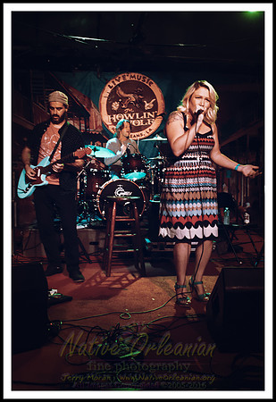 DMandT_FNOLAWL_Flood_relief_Howlin_wolf_jm_091016_001