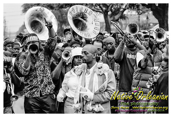 treme_sidewalk_steppers_20th_anniversary_second_line_jm_nofp_020214_011