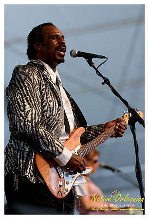 guitar_slim_jr_jazz_fest_jm_050512_002