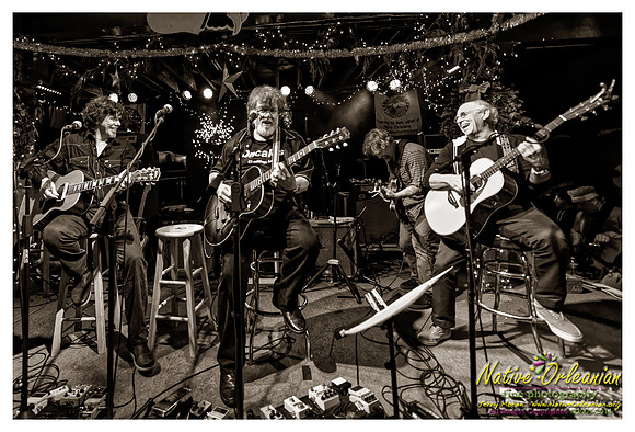 anders_osborne_xmas_spectacular_tipitinas_jm_120714_008