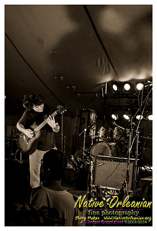 keller_williams_tbois_blues_fest_jm_040414_002