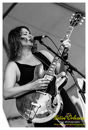 dayna_kurtz_jazz_fest_jm_050312_001