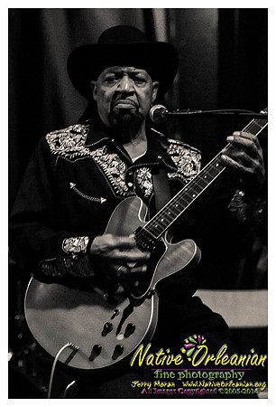 guitar_lightnin_lee_siberia_jm_nofp_122713_002