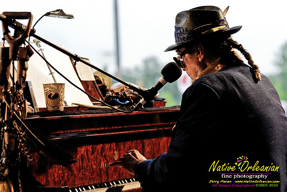 drjohnjf2010_jm_008