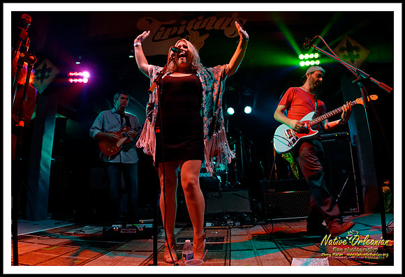 the_tangle_tipitinas_jm_081415_014