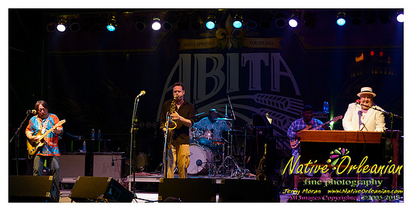 papa_grows_funk_french_quarter_fest_jm_041213_003