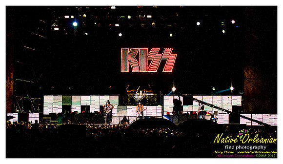 kiss_final4__jm_033012_016
