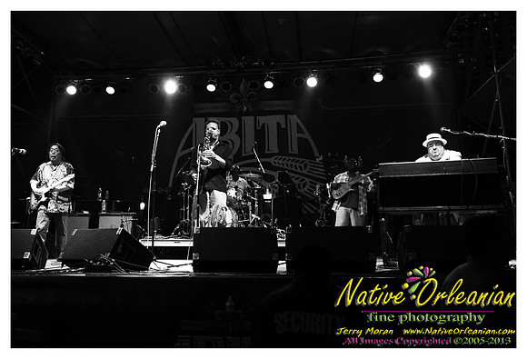 papa_grows_funk_french_quarter_fest_jm_041213_008