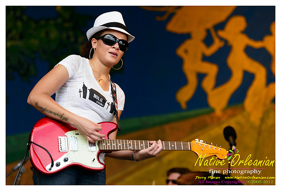 mia_borders_jazz_fest_jm_050312_001
