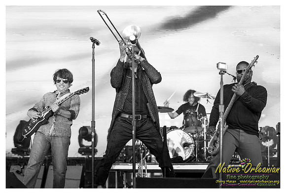 trombone_shorty_voodoo_fest_2014_jm_110214_004