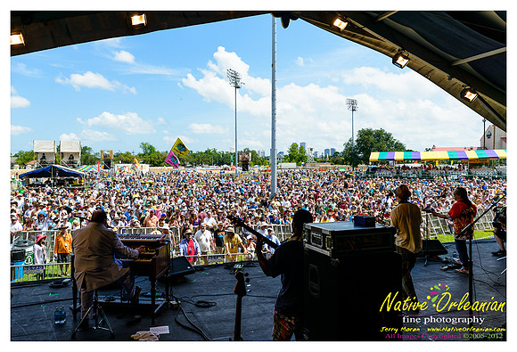 papa_grows_funk_jazz_fest_jm_042912_005