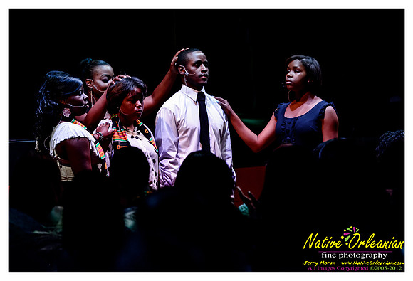 college_track_graduation_jm_051012_015