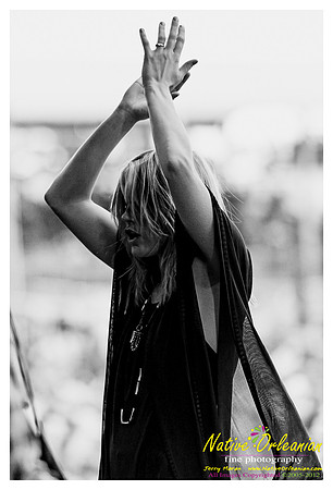grace_potter_jazz_fest__jm_050412_015