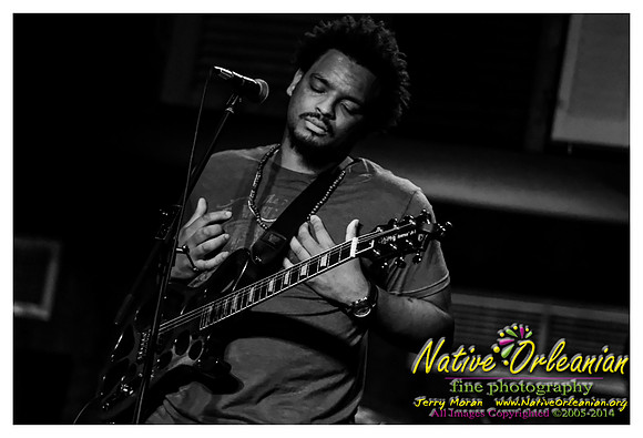 jarekus_singleton_publiq_house_jm_062914_016