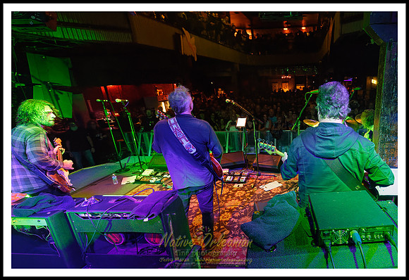 anders_osborne_holiday_spectacular_jm_121721_007