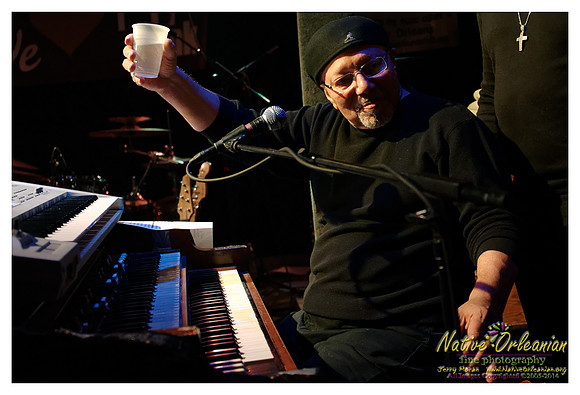 art_neville_cha_dooky_do_tipitinas_jm_111614_022