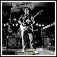 eddie_9V_tipitinas_nola_jm_102021_005