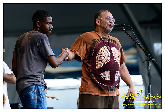 george_porter_jr_jazz_fest__jm_050312_010