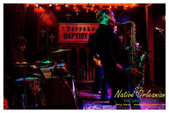 mike_zito_chikie_wah_wah_jm_122012_008