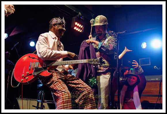walter_wolfman_washington_75th_BDAY_tipitinas_jm_120218_022
