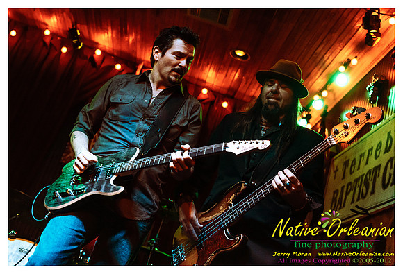 mike_zito_chikie_wah_wah_jm_122012_001
