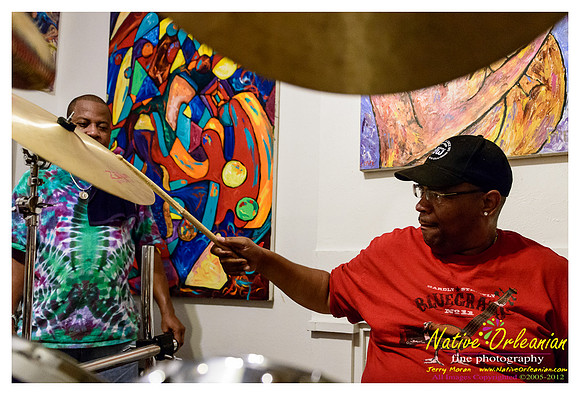 drum_battle_frenchys_jm_042612_019
