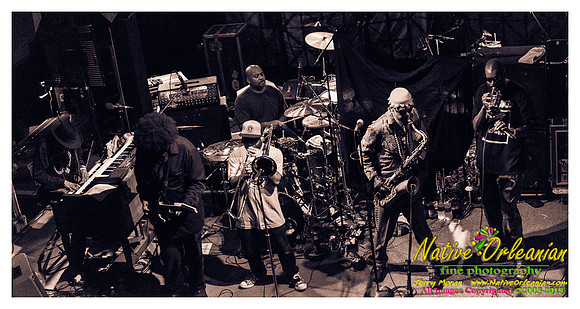 fishbone_tipitinas_jm_020913_012