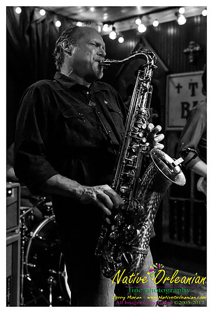 mike_zito_chikie_wah_wah_jm_122012_010