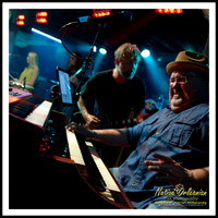 anders_osborne_tipitinas_jm_042116_006