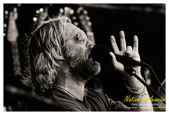 anders_osborne_jazz_fest_jm_050512_007