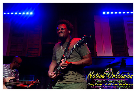 jarekus_singleton_publiq_house_jm_062914_007