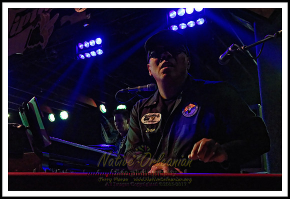 dragon_smoke_tipitinas_jm_121017_021