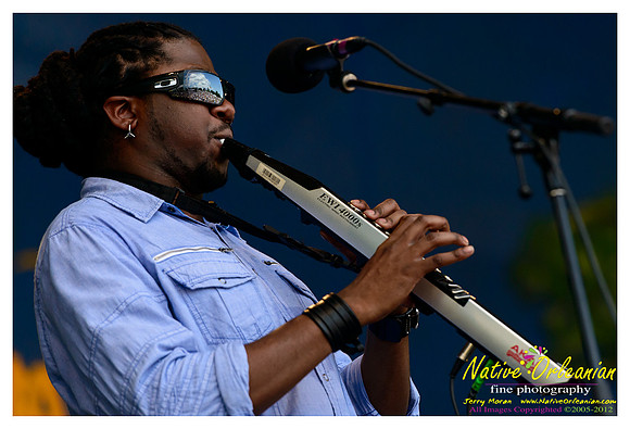 george_porter_jr_jazz_fest__jm_050312_007