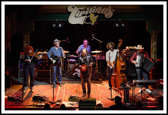 steve_earle_tipitinas_jm_062322_013