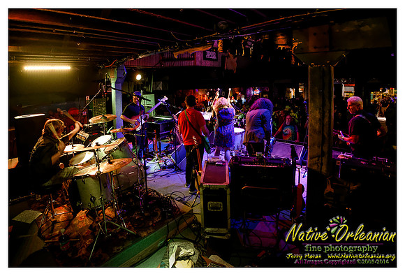 the_tangle_tipitinas_jm_080814_017