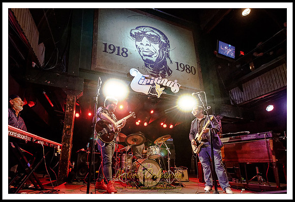 eddie_9V_tipitinas_nola_jm_102021_003