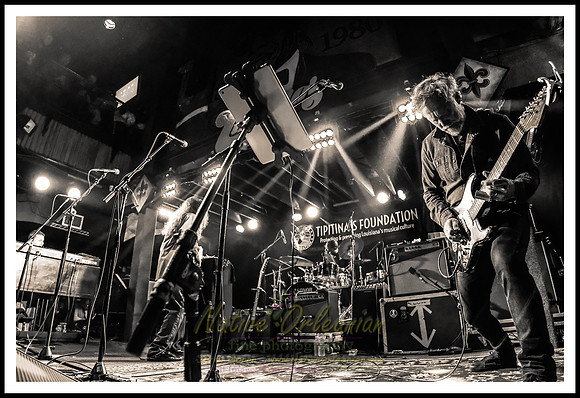 anders_osborne_xmas_spectacular_tipitinas_jm_121717_001