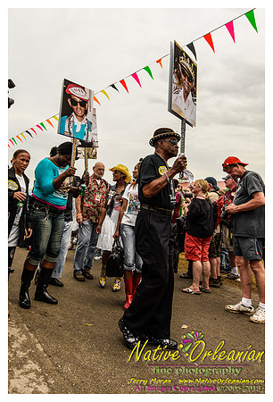 uncle_lionel_jazz_fest_second_line_jm_042813_005