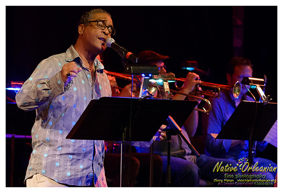 nine_lives_le_petit_theatre_jm_082914_017