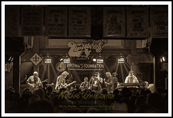 radiators_40th_Anniversary_tipitinas_jm_012118_014