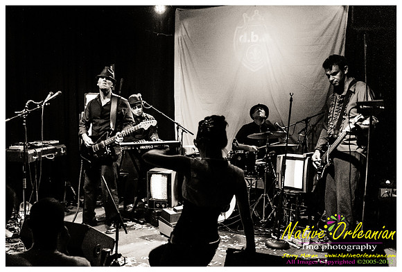 no_bingo_show_dba_jm_071112_017